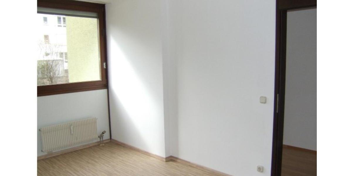 Erdgeschoßwohnung Nürnberg Schnepfenreuth - 2.5 Zimmer, 70 m&sup2;, 900&euro; | Angebot:25397704
