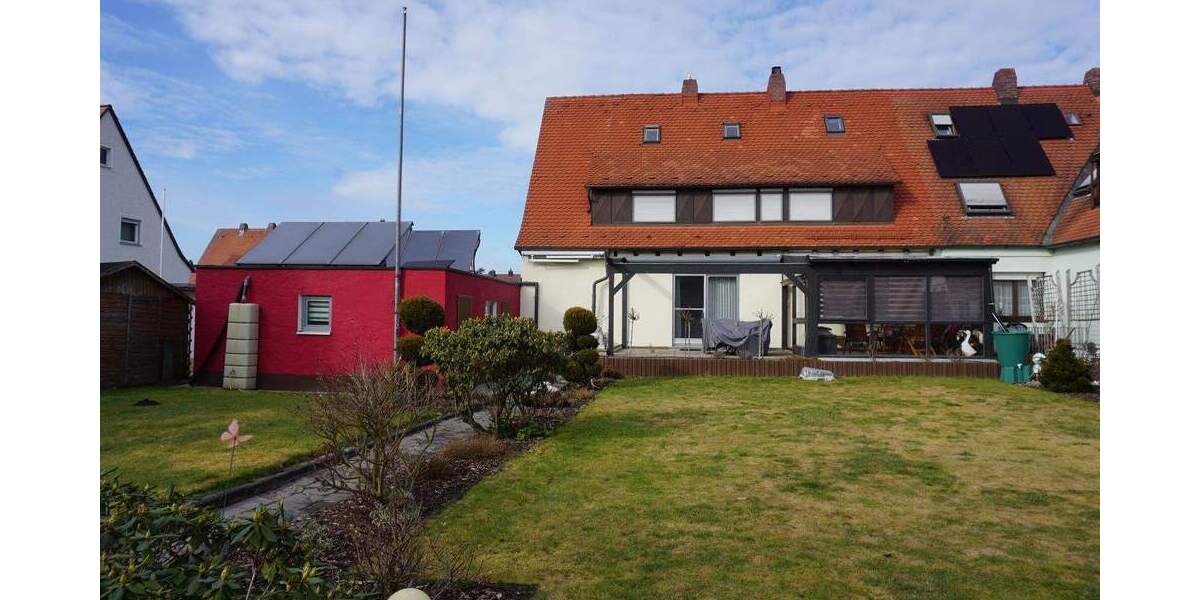 Mehrfamilienhaus, Wohnhaus Nürnberg Falkenheim - 6 Zimmer, 160 m&sup2;, 669.000&euro; | Angebot:25746665