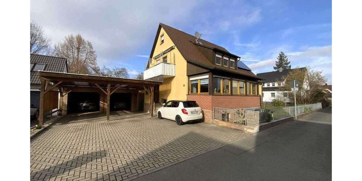 Mehrfamilienhaus, Wohnhaus Forchheim - 6 Zimmer, 147 m&sup2;, 549.000&euro; | Angebot:25742938