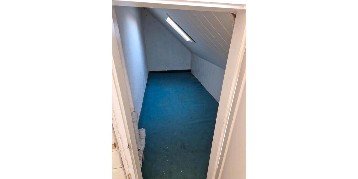 Dachgeschoßwohnung Forchheim - 3 Zimmer, 75 m&sup2;, 800&euro; | Angebot:25711972