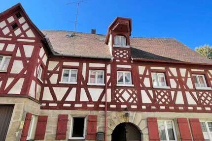 Haus Altdorf bei Nürnberg - 6 Zimmer, 150 m&sup2;, 225.000&euro; | Angebot:24453064
