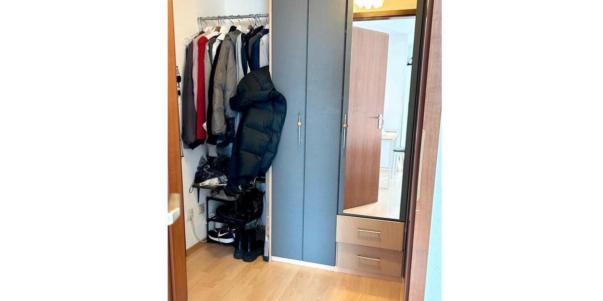 Dachgeschoßwohnung Erlangen Am Anger - 1 Zimmer, 30 m&sup2;, 690&euro; | Angebot:25945332