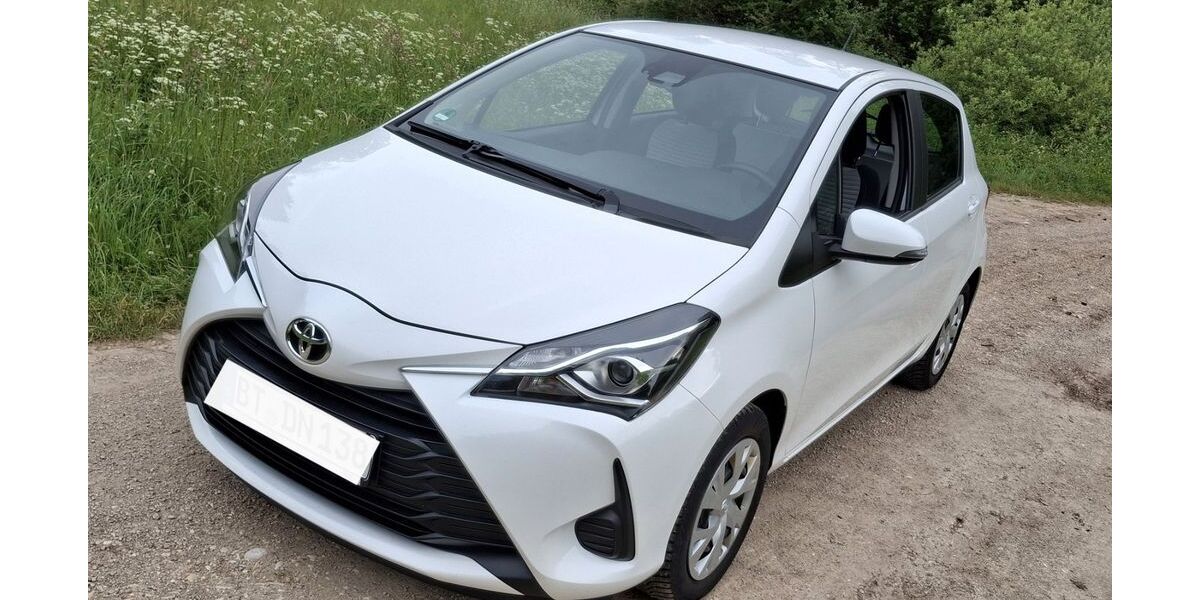 Toyota Yaris 53.000 km 10.500 &euro; Nürnberg 90402