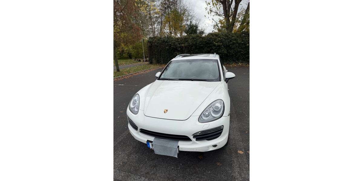 Porsche Cayenne 222.000 km 17.799 &euro; Stein 90547