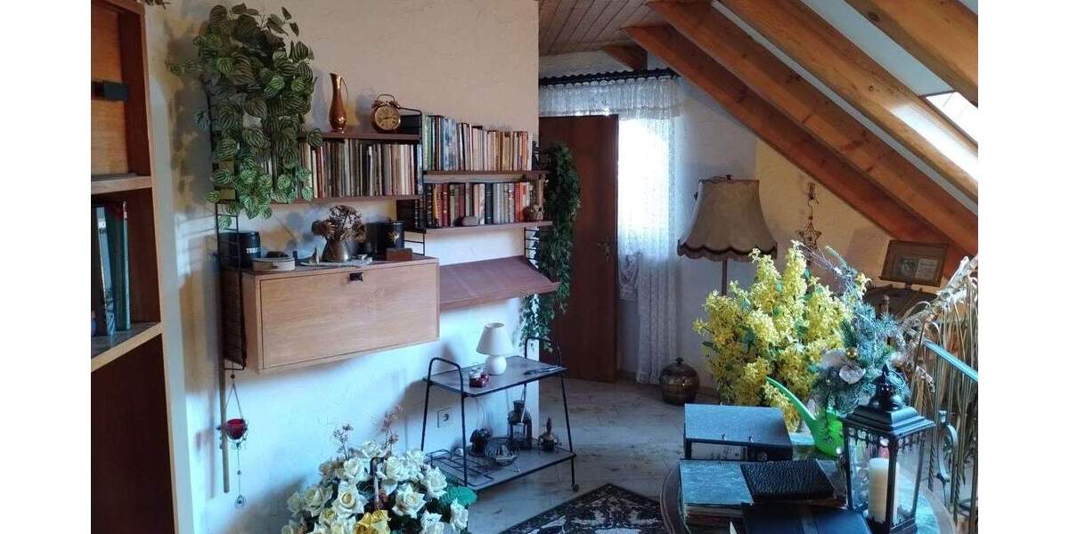 Einfamilienhaus Cadolzburg - 7 Zimmer, 163 m&sup2;, 599.000&euro; | Angebot:25679958