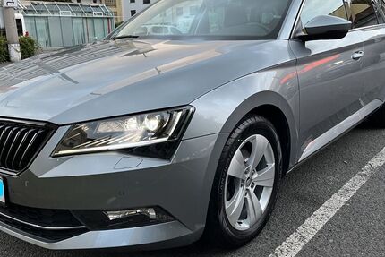 Skoda Superb 104.900 km 18.800 &euro; Fürth 90763