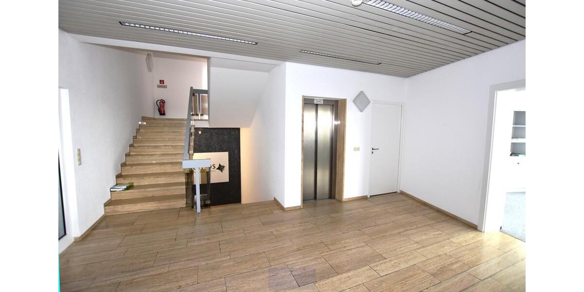 Gewerbeobjekt Erlangen Bruck - 9&euro; | Angebot:23217184