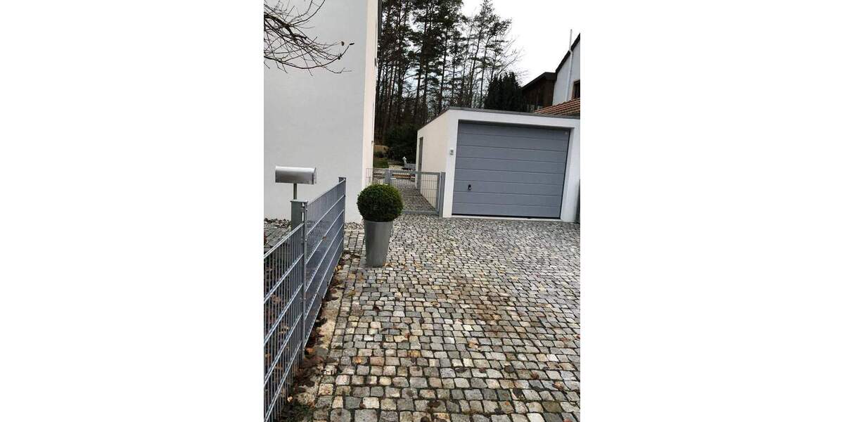 Doppelhaushälfte Rückersdorf - 5 Zimmer, 170 m&sup2;, 2.400&euro; | Angebot:25731189