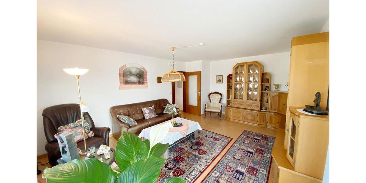 Etagenwohnung Schwaig Bei Nürnberg - 3 Zimmer, 74 m&sup2;, 315.000&euro; | Angebot:8838476