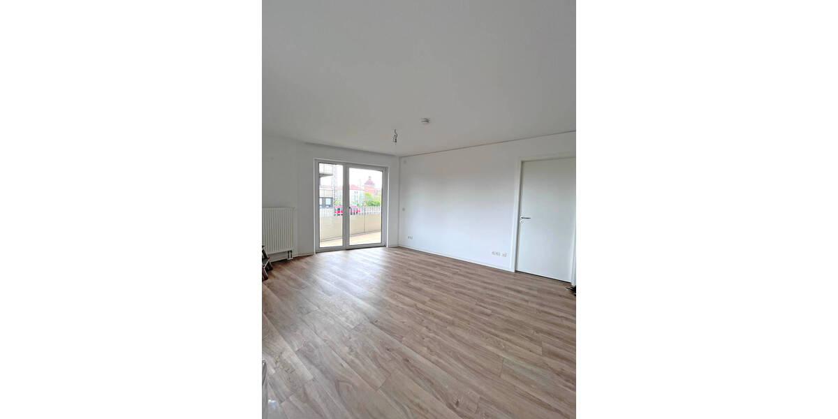 Etagenwohnung Nürnberg Steinbühl - 2 Zimmer, 71 m&sup2;, 940&euro; | Angebot:26583844