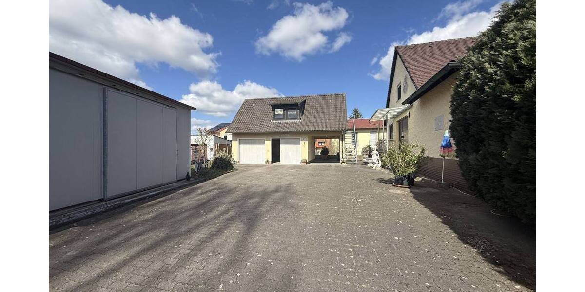 Einfamilienhaus Büchenbach Tennenlohe - 6 Zimmer, 174 m&sup2;, 680.000&euro; | Angebot:25983266