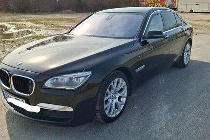 BMW 750 222.286 km 19.999 &euro; Höchstadt / Aisch 91315