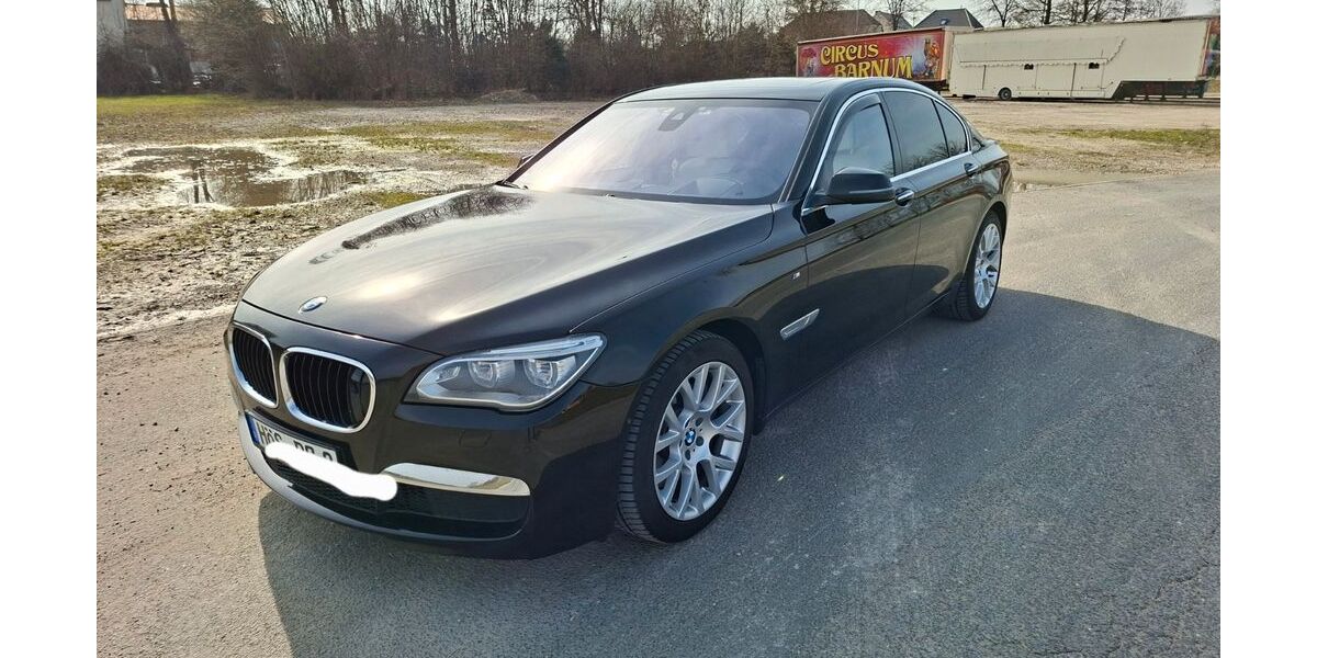 BMW 750 222.286 km 19.999 &euro; Höchstadt / Aisch 91315