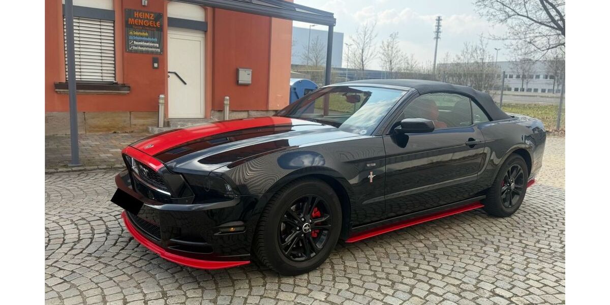 Ford Mustang 131.000 km 12.000 &euro; Nürnberg 90439
