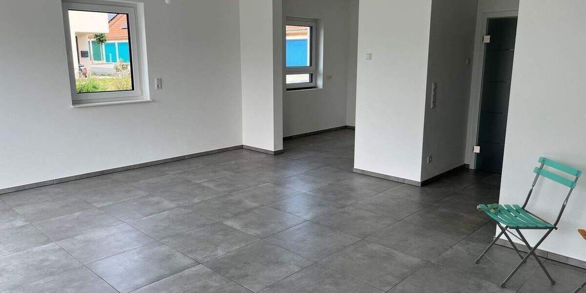Doppelhaushälfte Markt Erlbach Eschenbach - 5 Zimmer, 121 m&sup2;, 1.690&euro; | Angebot:25666569