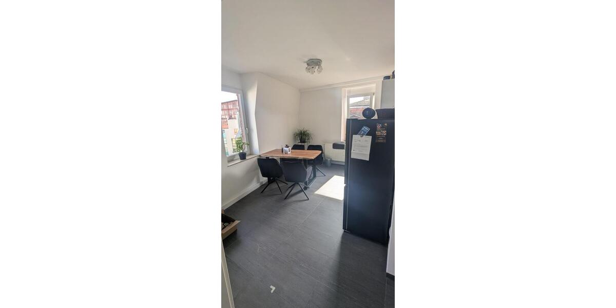 Etagenwohnung Nürnberg Gleißhammer - 2 Zimmer, 65 m&sup2;, 750&euro; | Angebot:26561177