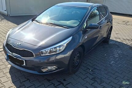 Kia ceed / Ceed 109.000 km 8.000 &euro; Burgthann 90559