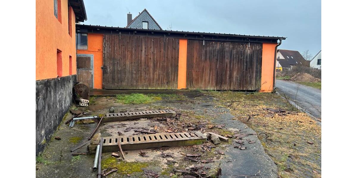 Bauernhaus, Landhaus Roßtal - 5 Zimmer, 120 m&sup2;, 470.000&euro; | Angebot:25978106