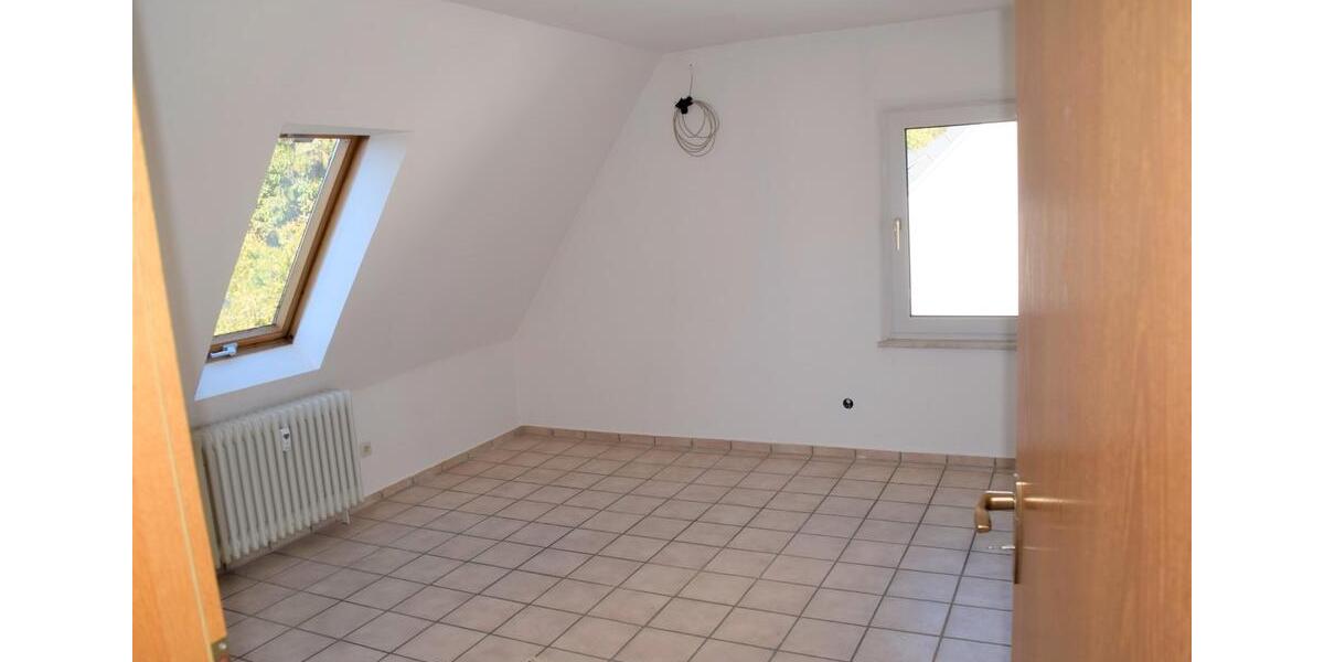 Maisonettenwohnung Heroldsberg - 4 Zimmer, 124 m&sup2;, 1.290&euro; | Angebot:26586621