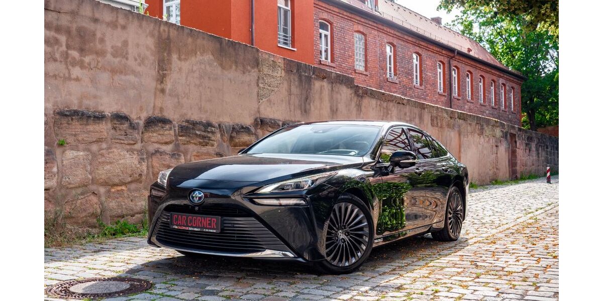 Toyota Mirai 26.000 km 18.500 &euro; Haag 91126