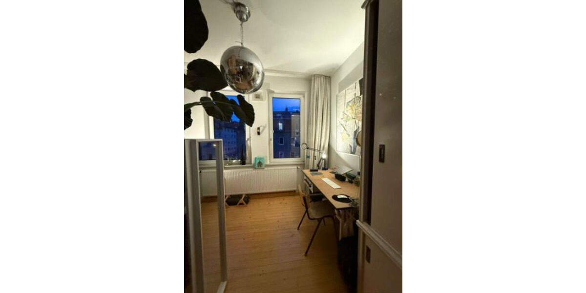Etagenwohnung Nürnberg Glockenhof - 4 Zimmer, 113 m&sup2;, 379.780&euro; | Angebot:26004907