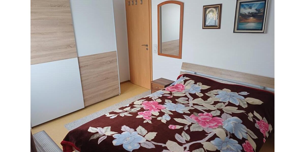 Doppelhaushälfte Schnaittach - 9 Zimmer, 270 m&sup2;, 599.000&euro; | Angebot:26069238