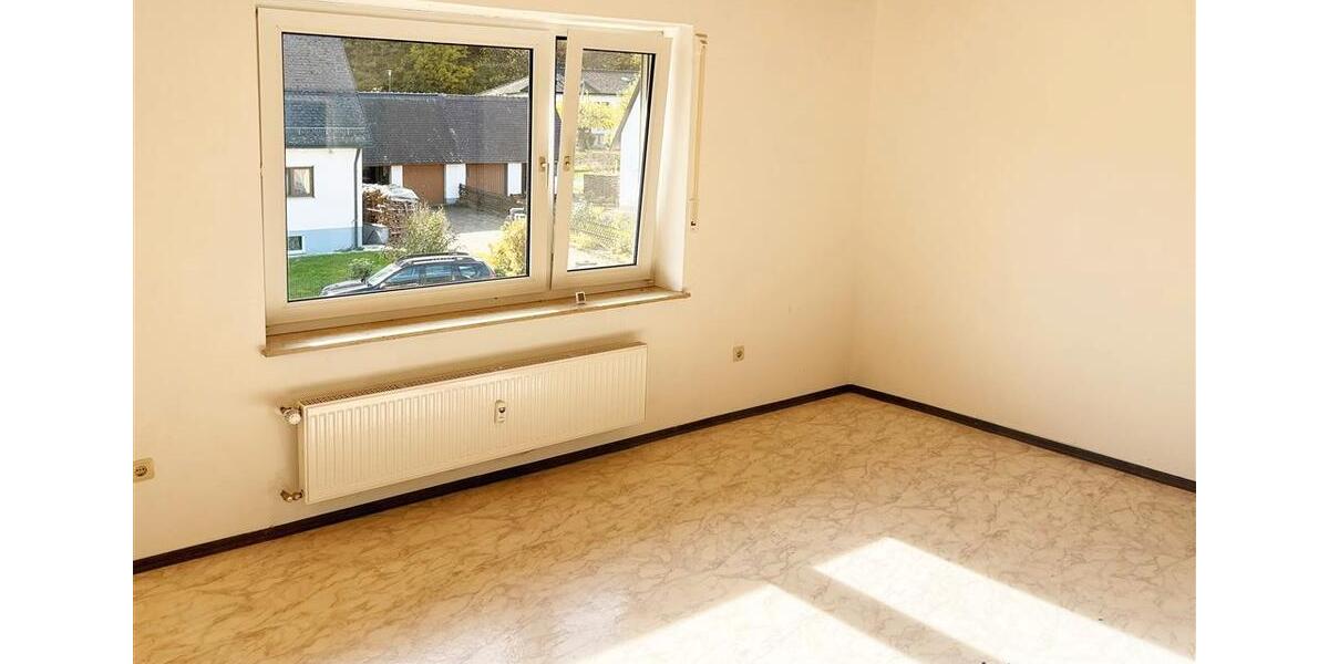 Etagenwohnung Diespeck - 3 Zimmer, 96 m&sup2;, 799&euro; | Angebot:25975627
