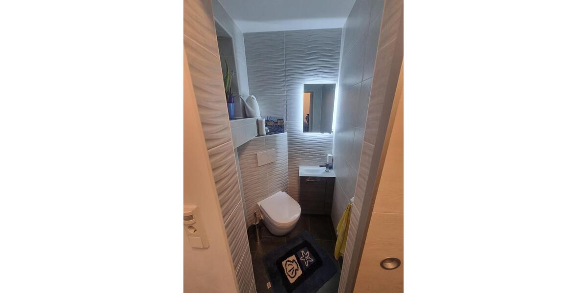 Reihenhaus Cadolzburg - 5 Zimmer, 114 m&sup2;, 490.000&euro; | Angebot:26818953