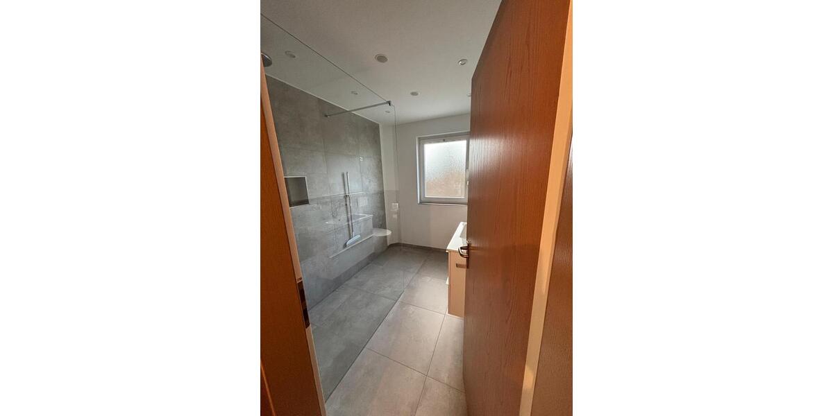 Erdgeschoßwohnung Fürth Eigenes Heim - 3 Zimmer, 76 m&sup2;, 1.350&euro; | Angebot:27595702