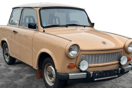 Trabant 601 51.347 km 3.750 &euro; Schwaig bei Nürnberg 90571