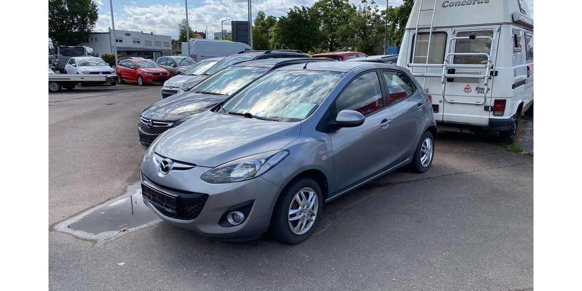 Mazda 2 93.376 km 5.200 &euro; Zirndorf 90513