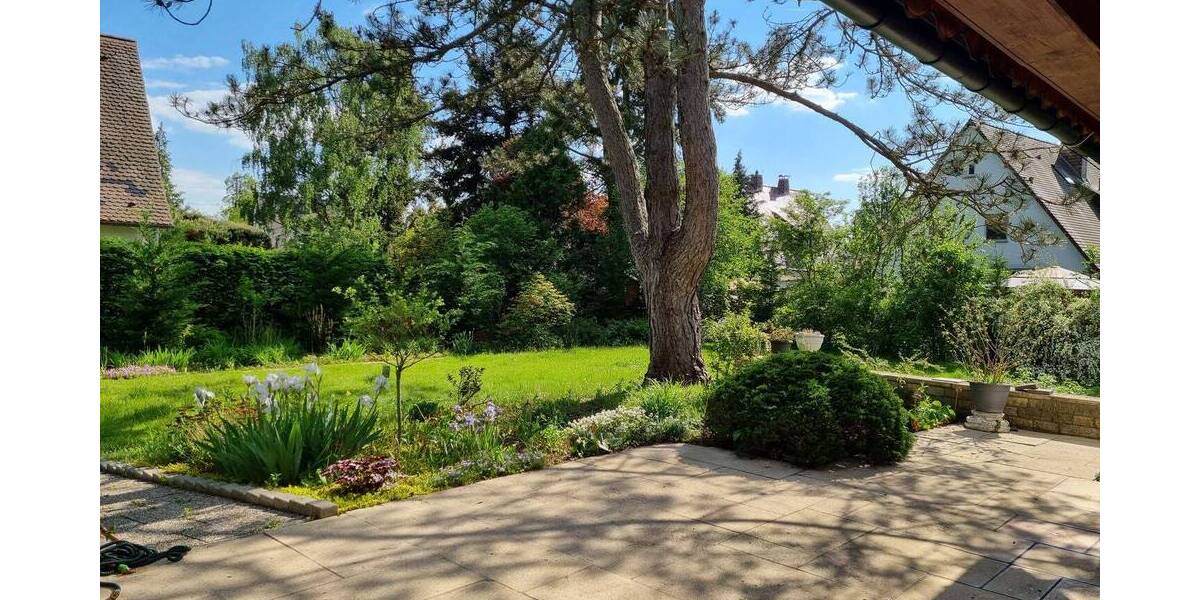 Bungalow Schwaig bei Nürnberg Schwaig - 5 Zimmer, 192 m&sup2;, 1.250.000&euro; | Angebot:25996472