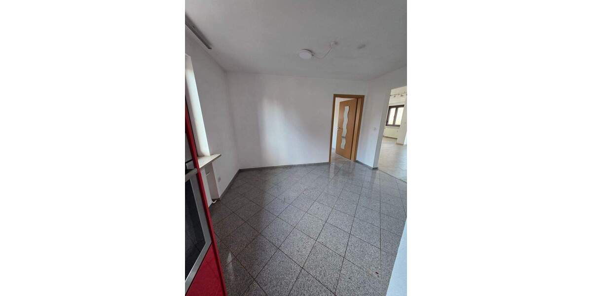 Etagenwohnung Feucht - 3 Zimmer, 100 m&sup2;, 349.000&euro; | Angebot:25984634