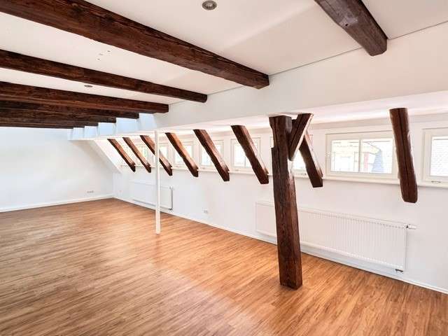 Etagenwohnung Herzogenaurach - 2 Zimmer, 87 m&sup2;, 870&euro; | Angebot:27019070
