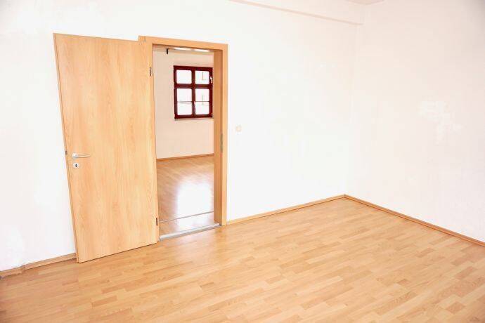 Etagenwohnung Nürnberg Mögeldorf - 3 Zimmer, 71 m&sup2;, 239.000&euro; | Angebot:26674214