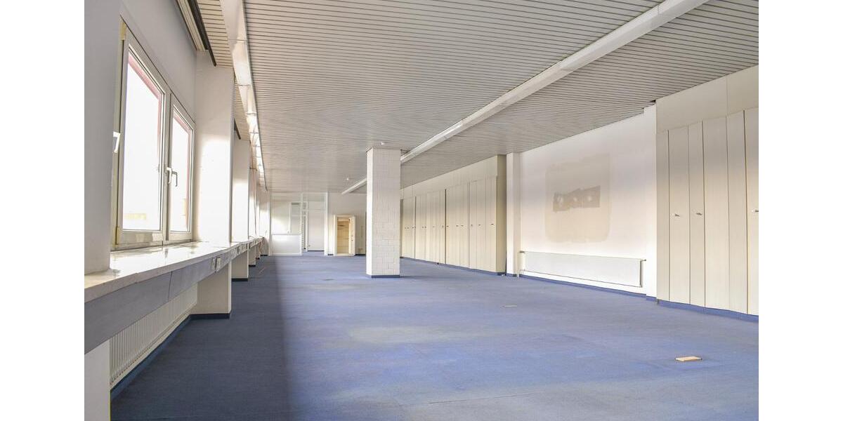 Gewerbeobjekt Schwabach - 2.600&euro; | Angebot:23847317