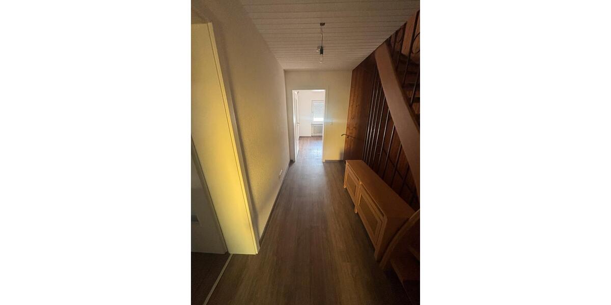 Doppelhaushälfte Uehlfeld - 4 Zimmer, 108 m&sup2;, 1.280&euro; | Angebot:25932814