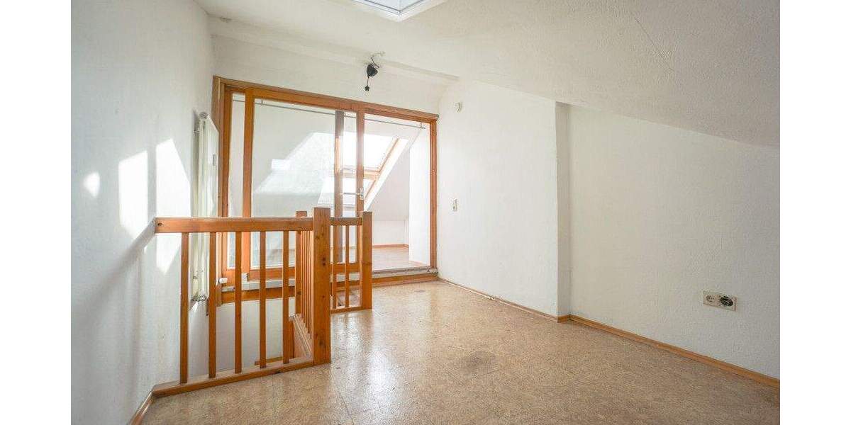 Etagenwohnung Nürnberg Gostenhof - 4 Zimmer, 124 m&sup2;, 418.000&euro; | Angebot:25879171
