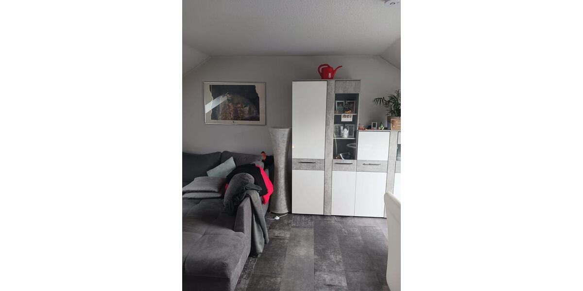 Dachgeschoßwohnung Roth - 2 Zimmer, 60 m&sup2;, 600&euro; | Angebot:26626293