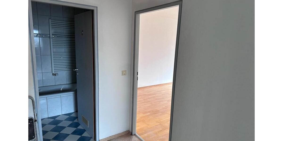 Etagenwohnung Nürnberg Gaismannshof - 3 Zimmer, 72 m&sup2;, 1.050&euro; | Angebot:25370234