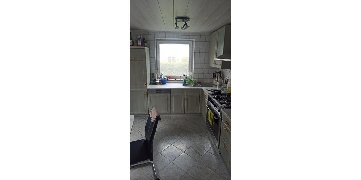Erdgeschoßwohnung Nürnberg Hasenbuck - 4 Zimmer, 100 m&sup2;, 445&euro; | Angebot:27631845