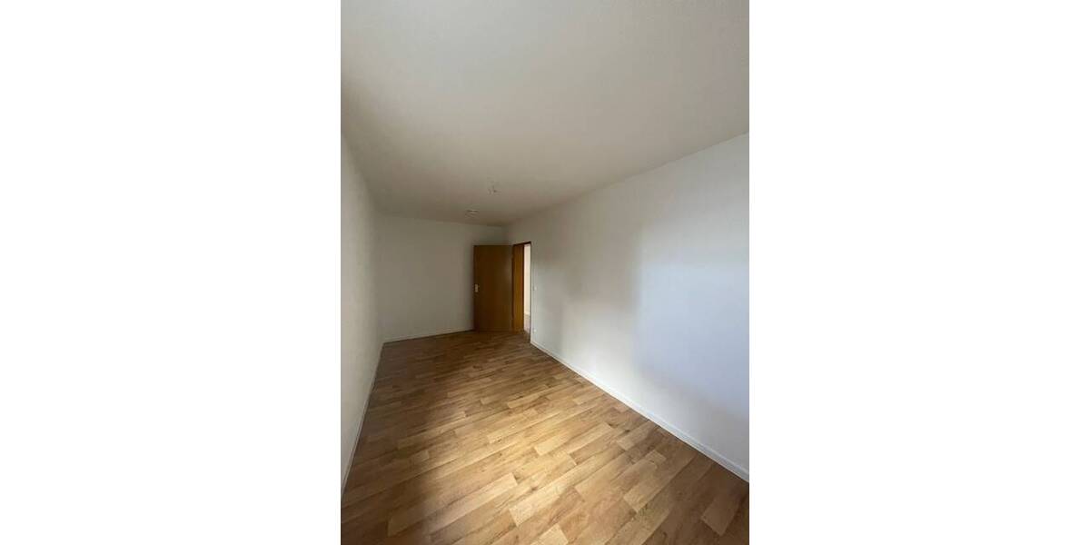 Zimmer Nürnberg Gartenstadt - 3 Zimmer, 80 m&sup2;, 799&euro; | Angebot:26489493