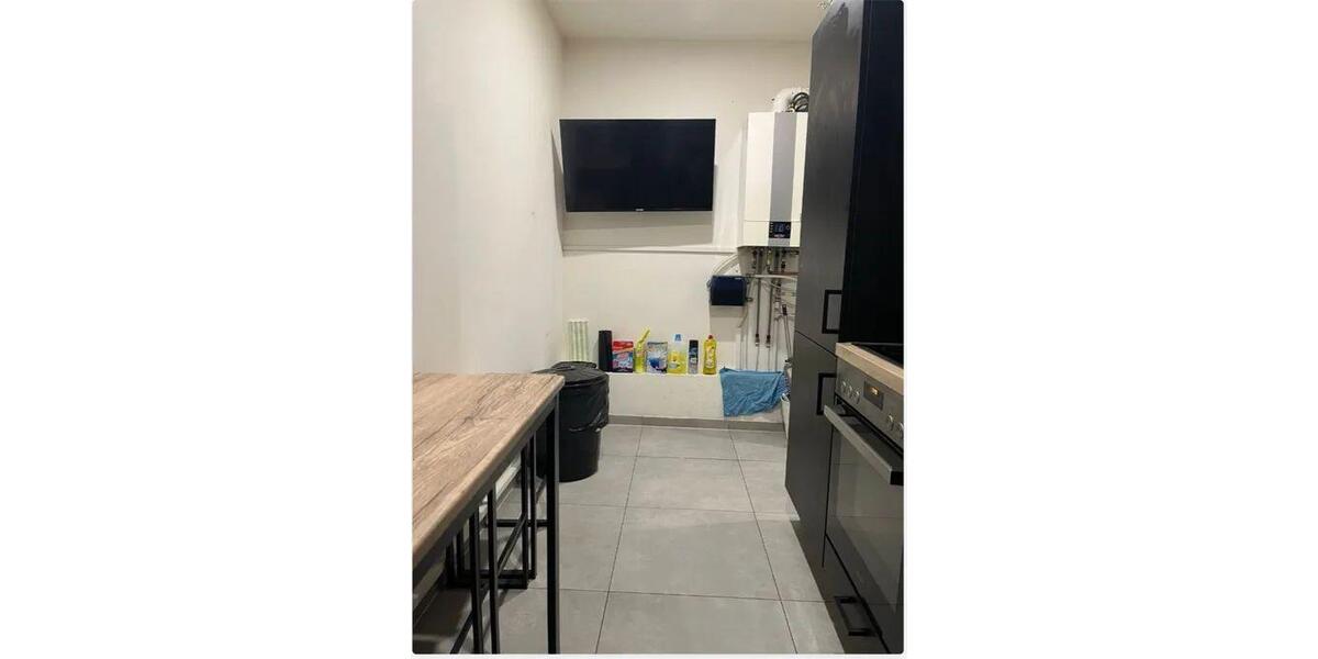 Etagenwohnung Nürnberg Gleißhammer - 4 Zimmer, 12 m&sup2;, 400&euro; | Angebot:26630839