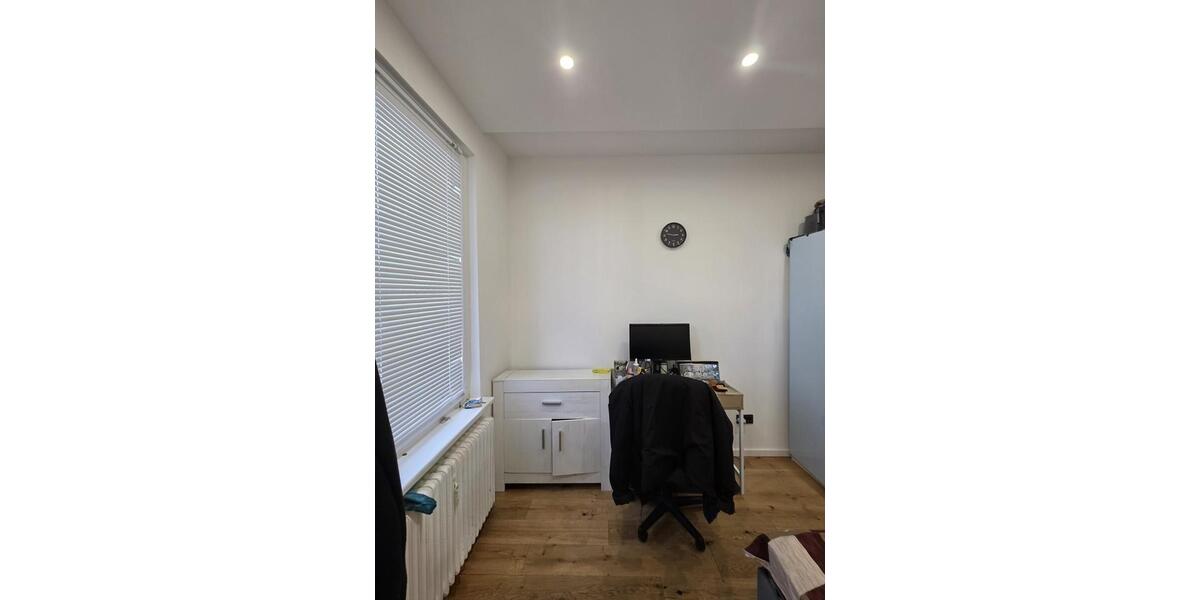 Etagenwohnung Nürnberg Hasenbuck - 1 Zimmer, 10 m&sup2;, 365&euro; | Angebot:26649882