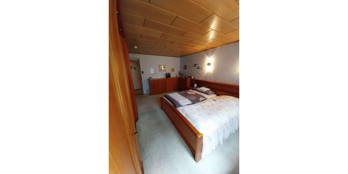 Etagenwohnung Nürnberg Altenfurt - 5 Zimmer, 130 m&sup2;, 380.000&euro; | Angebot:27281896