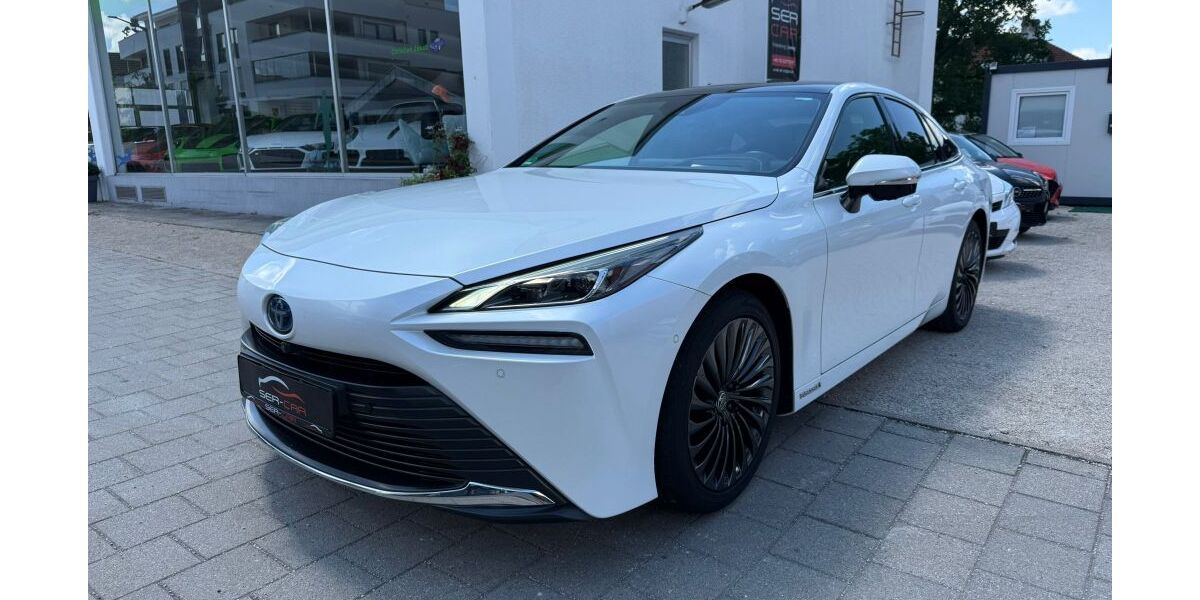 Toyota Mirai 56.000 km 13.500 &euro; Roth 91154