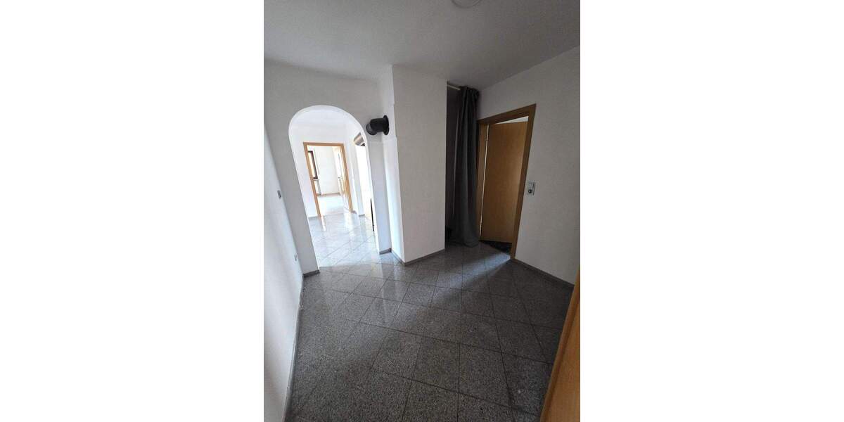 Etagenwohnung Feucht - 3 Zimmer, 100 m&sup2;, 349.000&euro; | Angebot:25984634