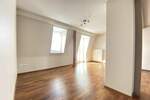 Etagenwohnung Zirndorf - 4 Zimmer, 120 m&sup2;, 399.000&euro; | Angebot:25671026