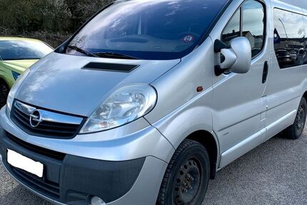 Opel Vivaro 190.000 km 7.990 &euro; Nürnberg, Mittelfranken 90431