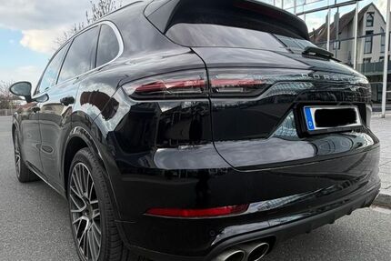 Porsche Cayenne 64.000 km 59.500 &euro; Nürnberg 90409